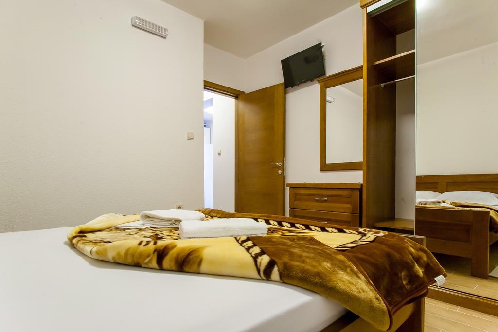 Apartments Ljubica Herceg Novi Cameră foto